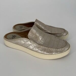 Sofft Women's Size 11 Somers Silver Metallic‎ Moc Toe Slip On Mules Shoes